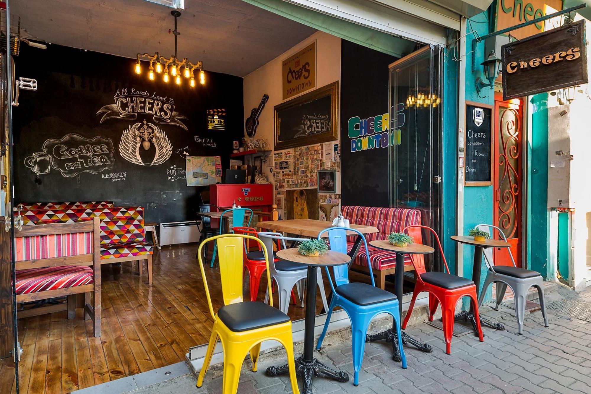 Cheers Midtown Hostel Стамбул Екстер'єр фото