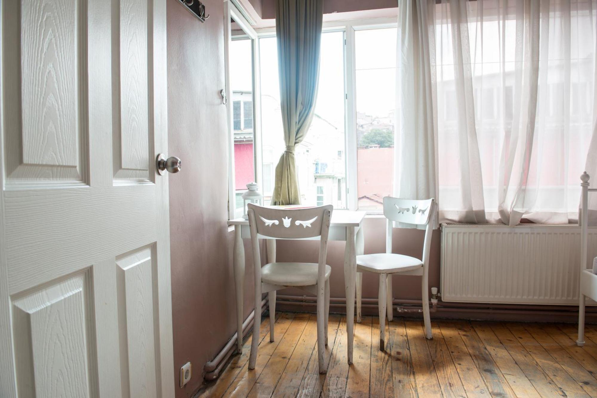 Cheers Midtown Hostel Стамбул Номер фото