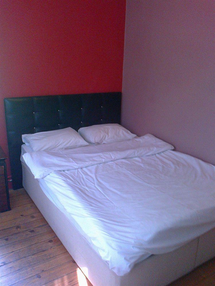 Cheers Midtown Hostel Стамбул Екстер'єр фото