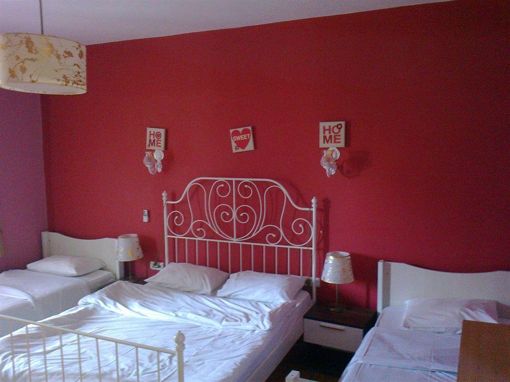 Cheers Midtown Hostel Стамбул Екстер'єр фото