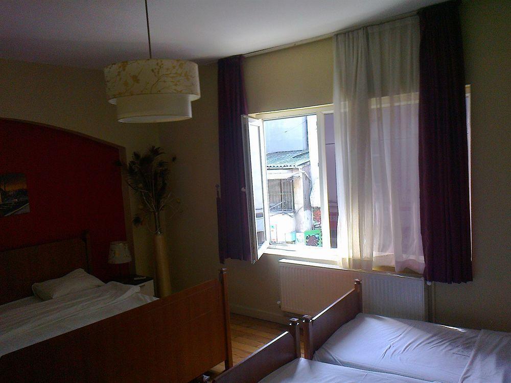 Cheers Midtown Hostel Стамбул Екстер'єр фото