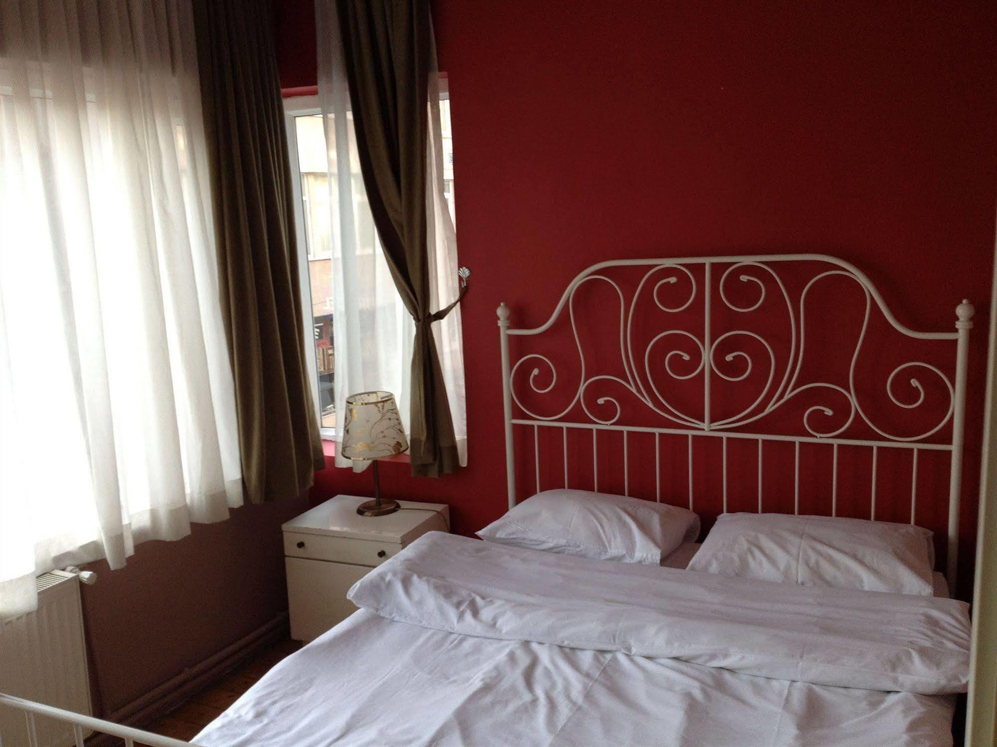 Cheers Midtown Hostel Стамбул Екстер'єр фото