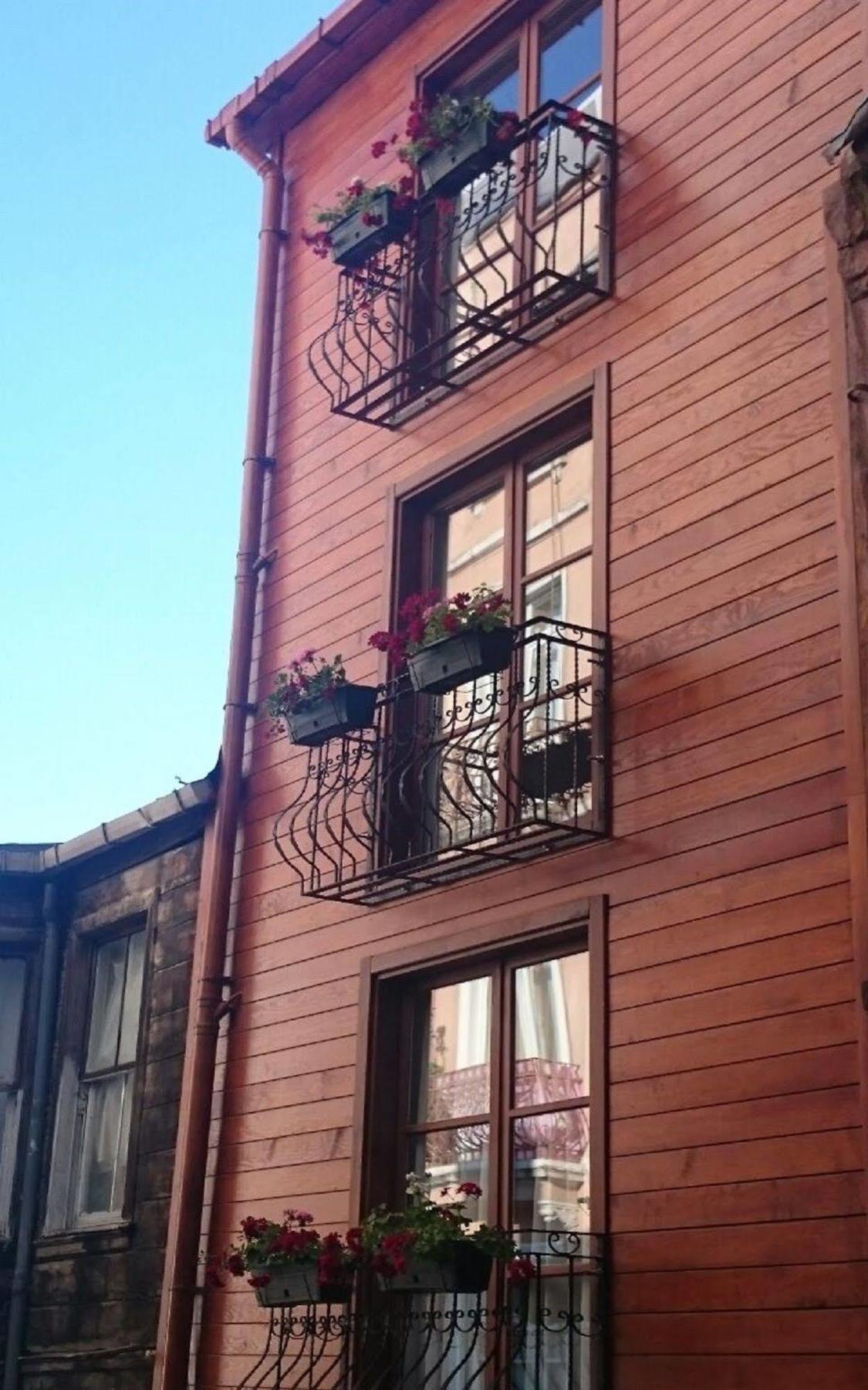Cheers Midtown Hostel Стамбул Екстер'єр фото